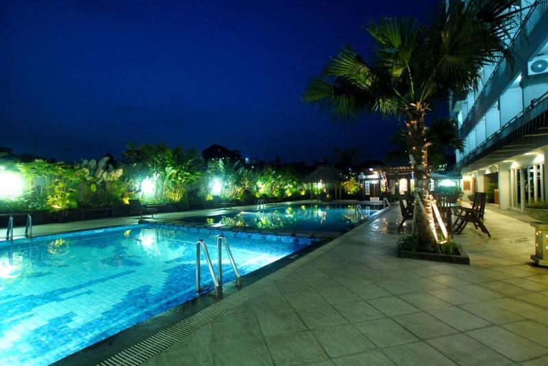 Galeri Ciumbuleuit Apartment - Genel