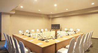 Elmi Hotel Surabaya otel fotoğrafı