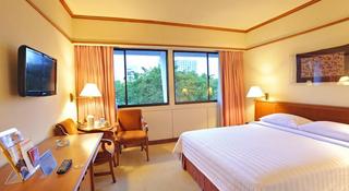 Elmi Hotel Surabaya fotoÄŸrafÄ±