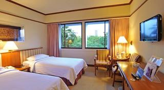 Elmi Hotel Surabaya fotoÄŸrafÄ±