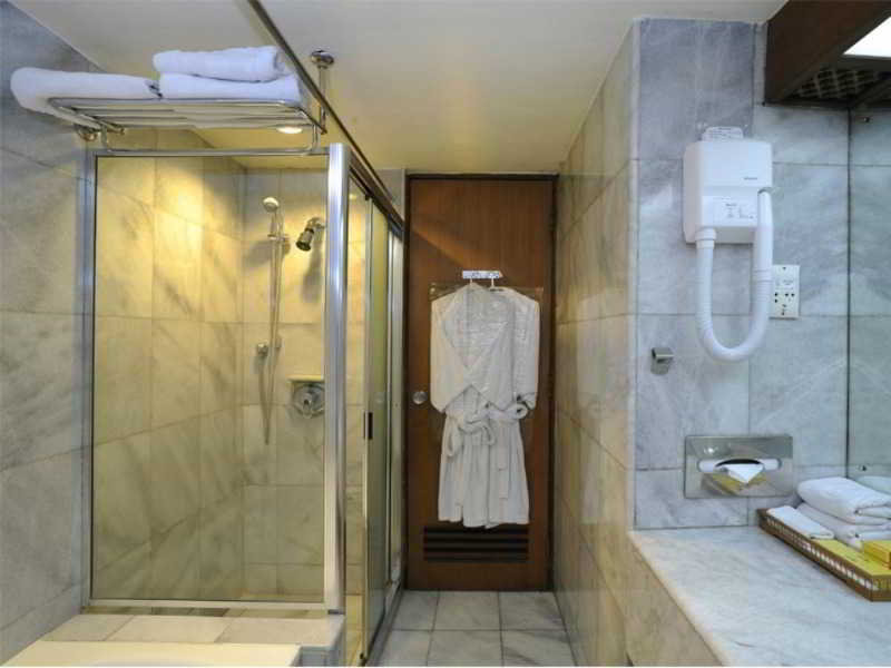 Elmi Hotel Surabaya fotoÄŸrafÄ±