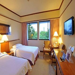 Elmi Hotel Surabaya fotoÄŸrafÄ±
