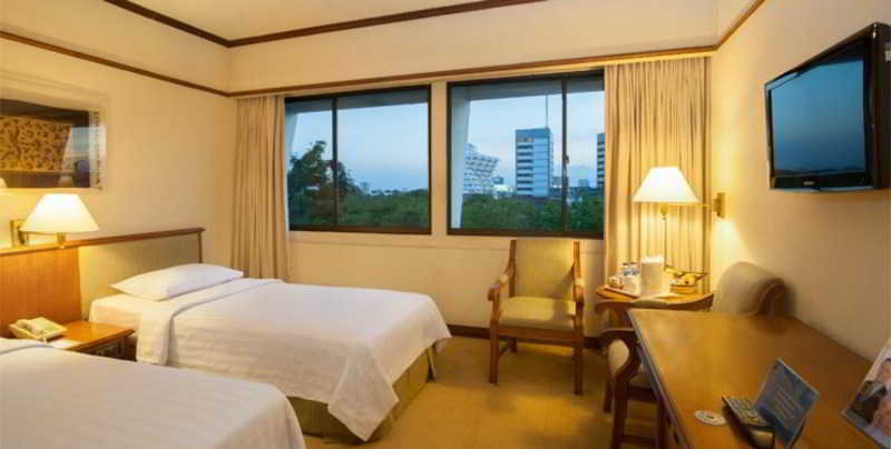 Elmi Hotel Surabaya fotoÄŸrafÄ±