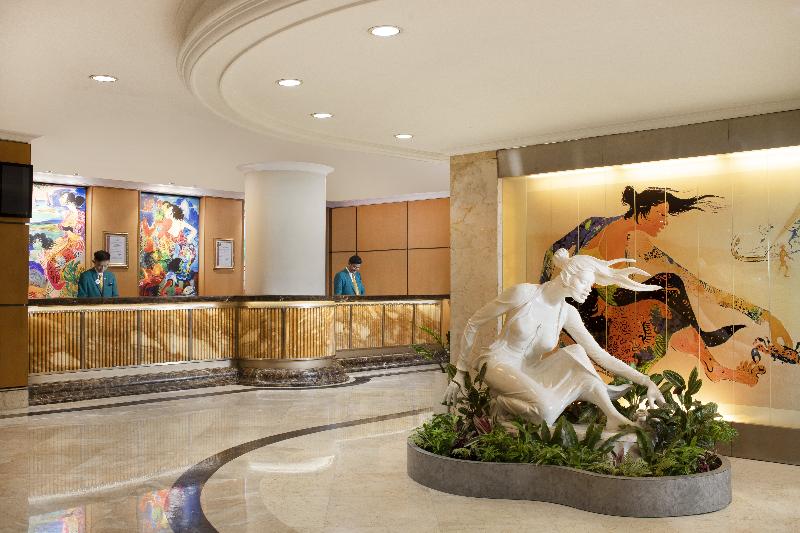 Hotel Ciputra Jakarta managed by Swiss-Belhotel - Lobi