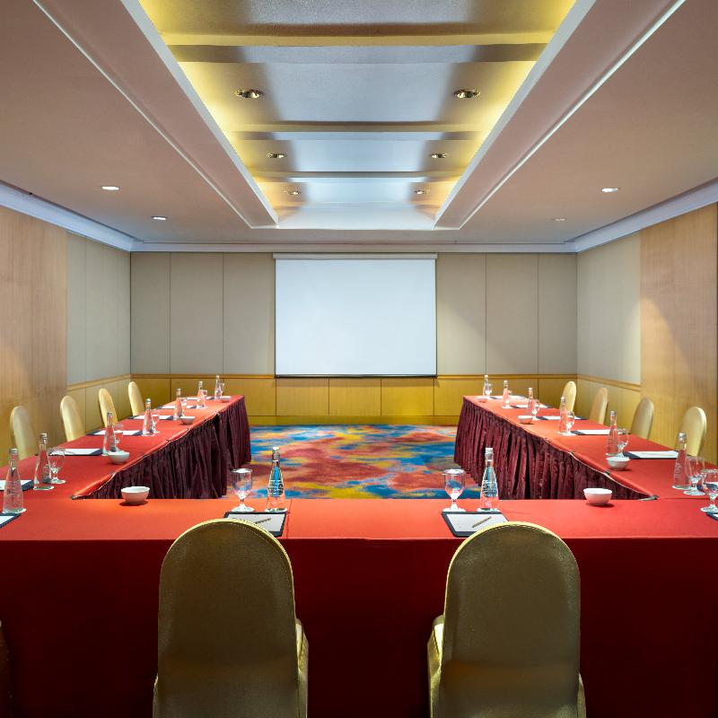 Hotel Ciputra Jakarta managed by Swiss-Belhotel - Toplantı