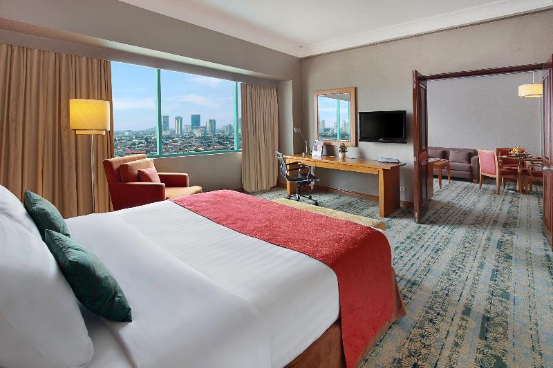 Hotel Ciputra Jakarta managed by Swiss-Belhotel - Oda
