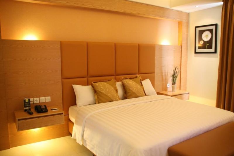 Grand Pasundan Convention Hotel - Oda