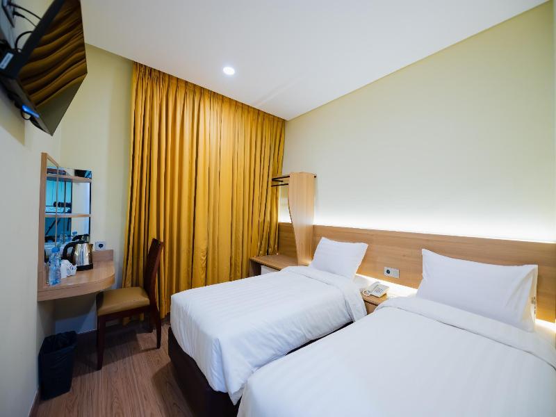 Grand Pasundan Convention Hotel - Oda