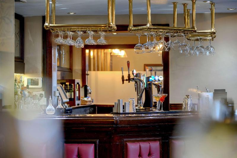 Best Western Plough & Harrow Hotel - Bar