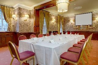 Best Western Plough & Harrow Hotel fotoÄŸrafÄ±