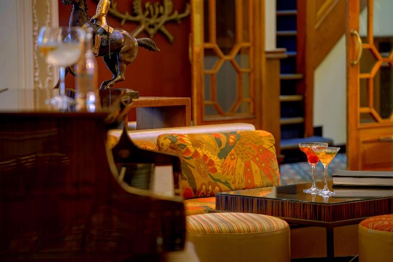 Best Western Plough & Harrow Hotel - Restoran