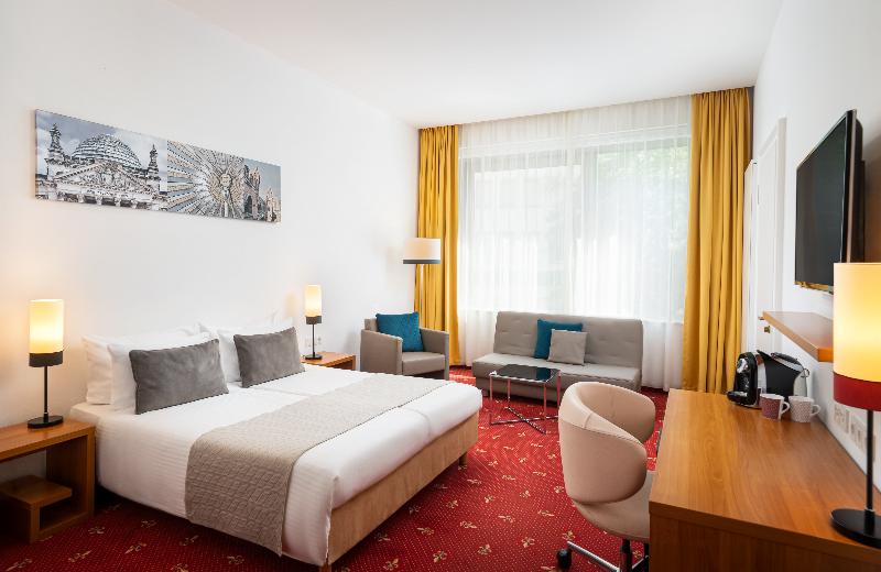 Leonardo Hotel Berlin KU’DAMM - Oda