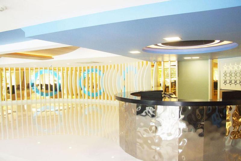 Grand Tower Inn Sathon - Lobi