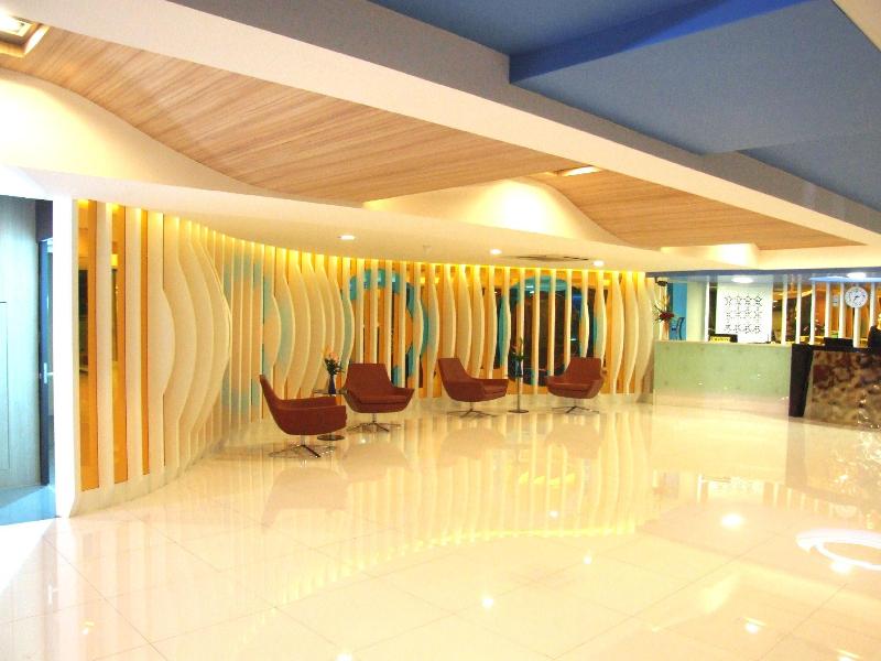 Grand Tower Inn Sathon - Genel