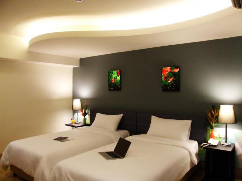 Grand Tower Inn Sathon - Oda