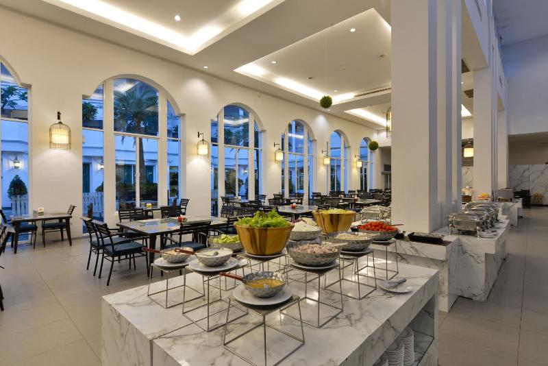 D Varee Jomtien Beach, Pattaya - Restoran