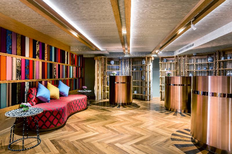 Mercure Bangkok Sukhumvit 11 - Lobi