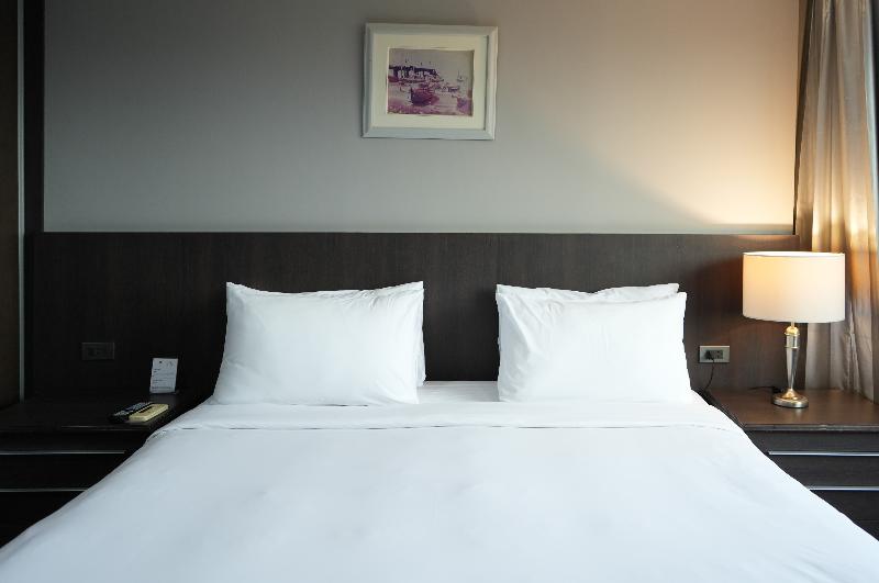 ROYS Hotel Bangkok - Oda