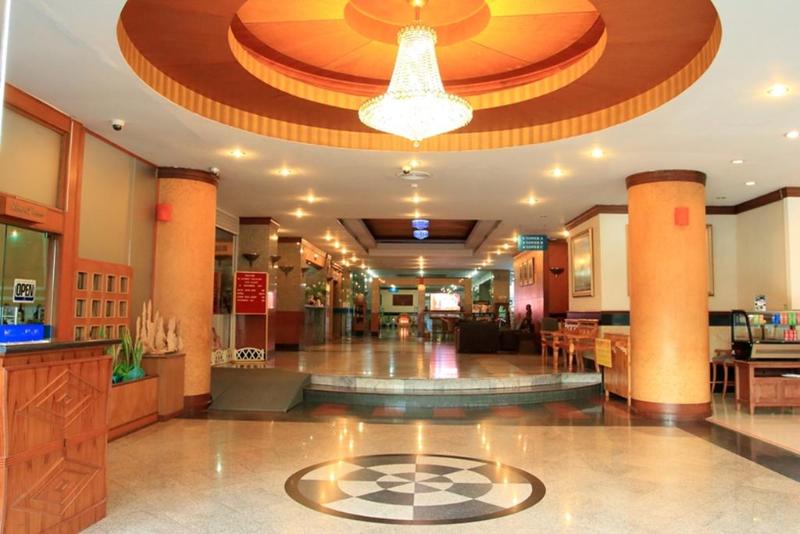 Summit Pavilion Bangkok - Lobi
