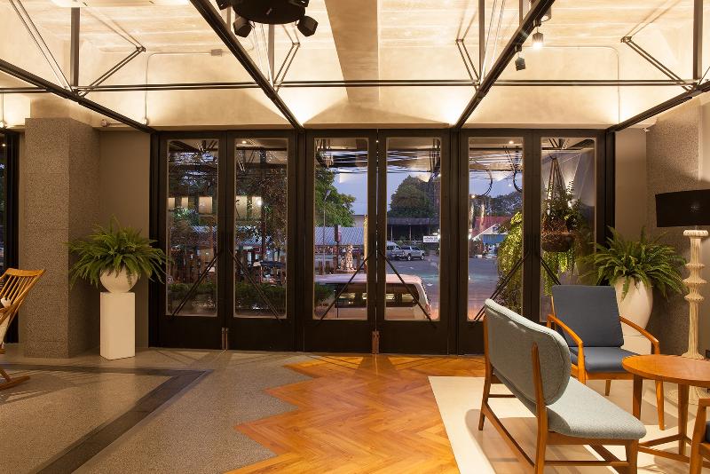 Bossotel Inn Chiang Mai - Lobi