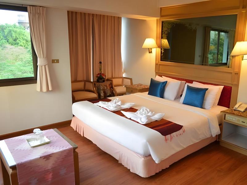 Bossotel Inn Chiang Mai - Oda