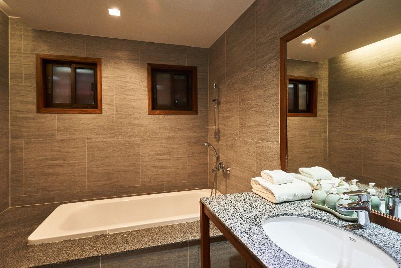 Kaomai Lanna Resort Chiang Mai - Oda