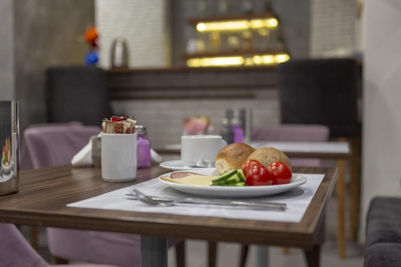 Pan - Restoran