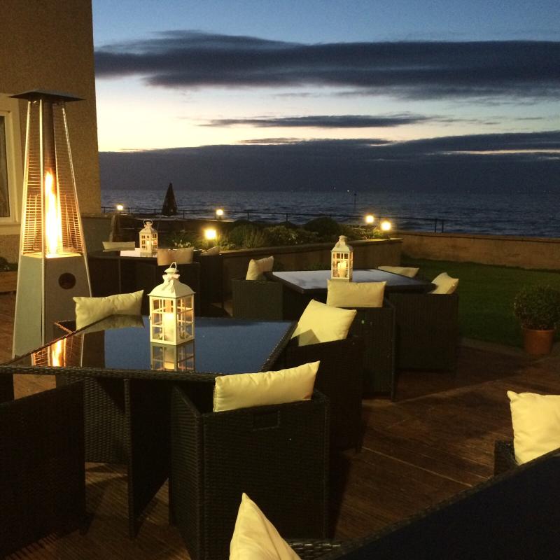 Beaches Hotel - Genel