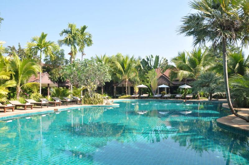 Laluna Hotel & Resort Chiang Rai - Havuz