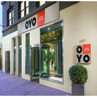 OYO Hotel Times Square otel fotoğrafı
