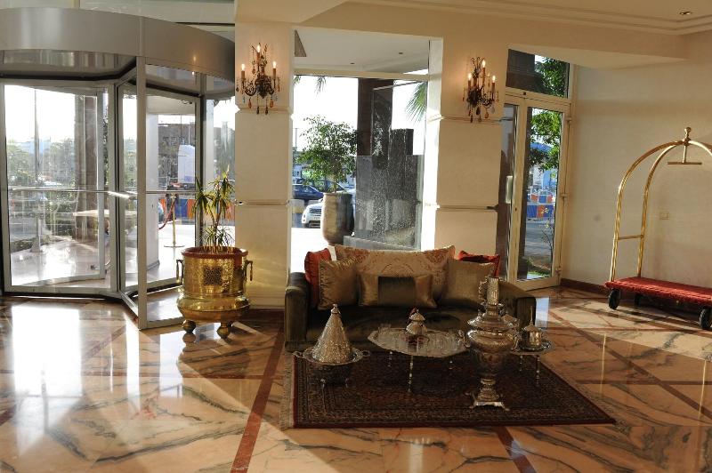 Le Zenith Hotel & Spa - Lobi