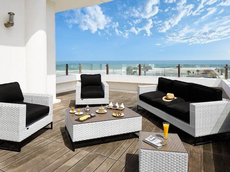 Villa Blanca Urban Hotel - Teras