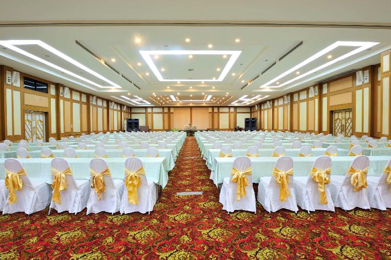 Coco Beach Hotel Jomtien Pattaya - Toplantı