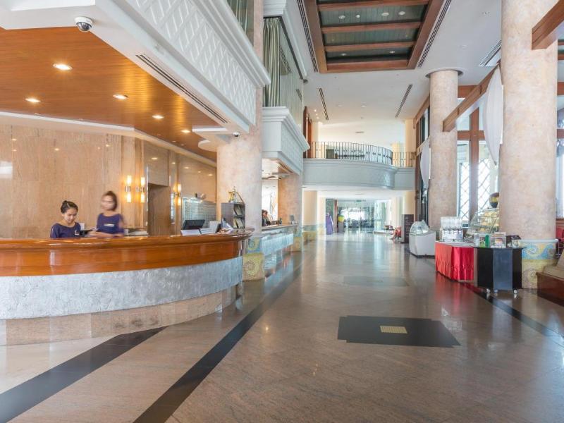Long Beach Garden Hotel and Pavilions - Lobi
