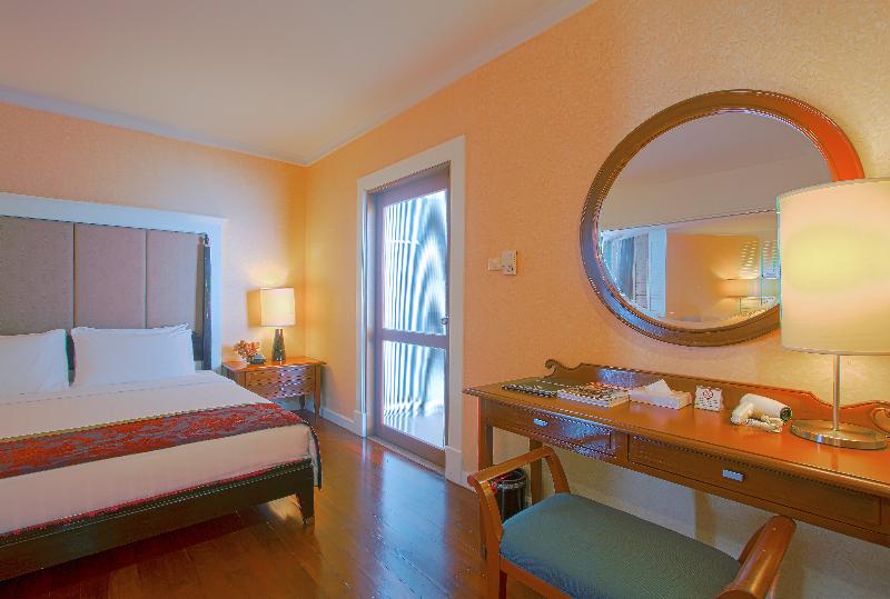 Long Beach Garden Hotel and Pavilions - Oda