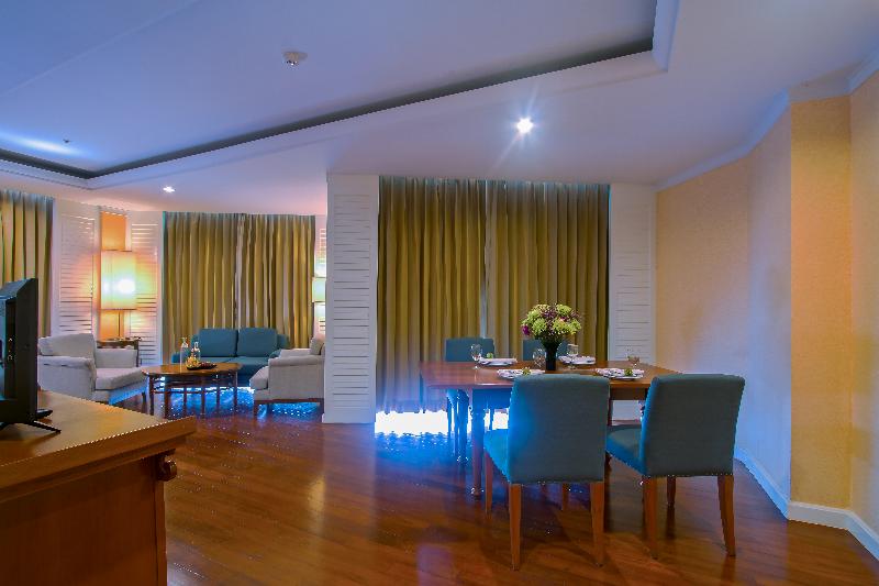 Long Beach Garden Hotel and Pavilions - Oda