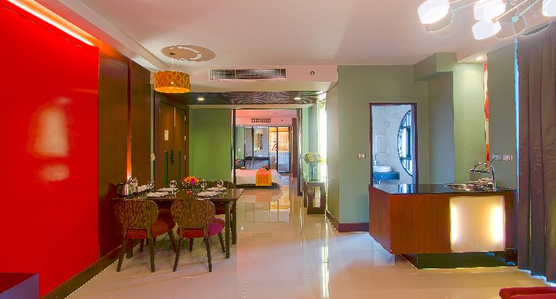 Long Beach Garden Hotel and Pavilions - Oda