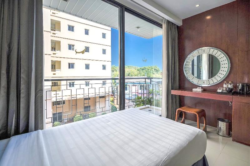 Long Beach Garden Hotel and Pavilions - Oda