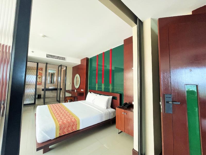 Long Beach Garden Hotel and Pavilions - Oda