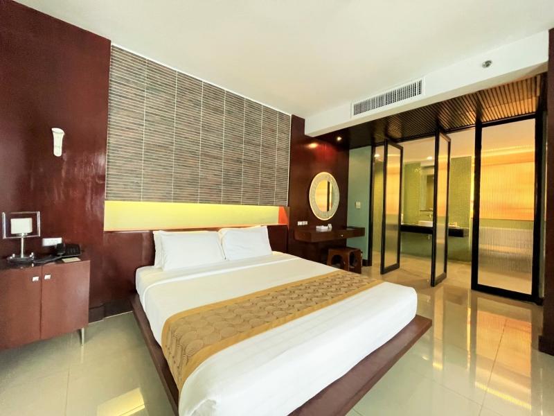 Long Beach Garden Hotel and Pavilions - Oda