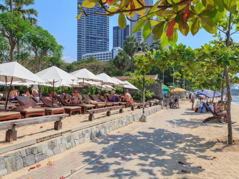 Long Beach Garden Hotel and Pavilions - Plaj