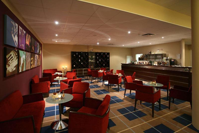 Sunday Resort Hafendorf Rheinsberg Hotel - Bar