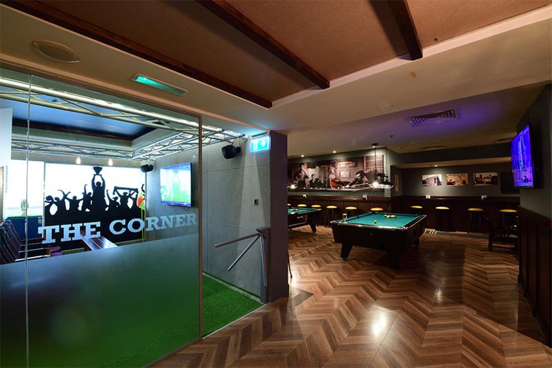 Majestic City Retreat Hotel - Bar