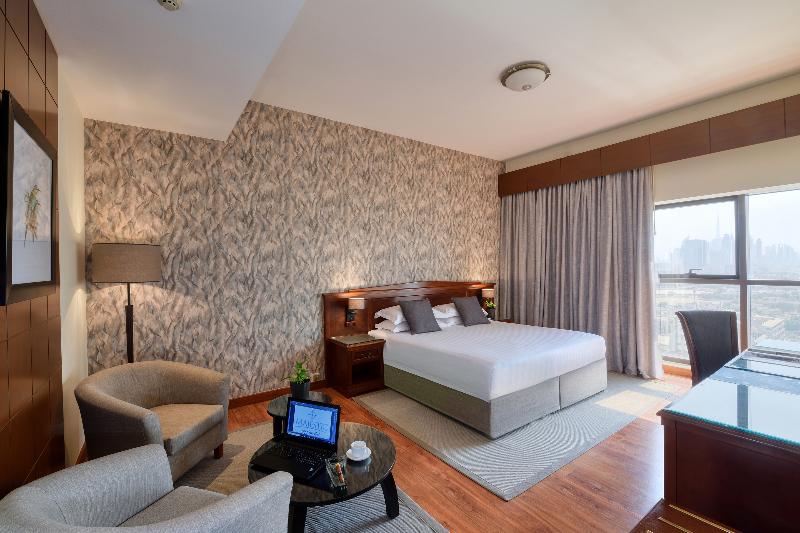 Majestic City Retreat Hotel - Oda