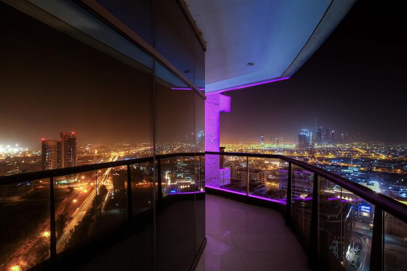 Majestic City Retreat Hotel - Oda