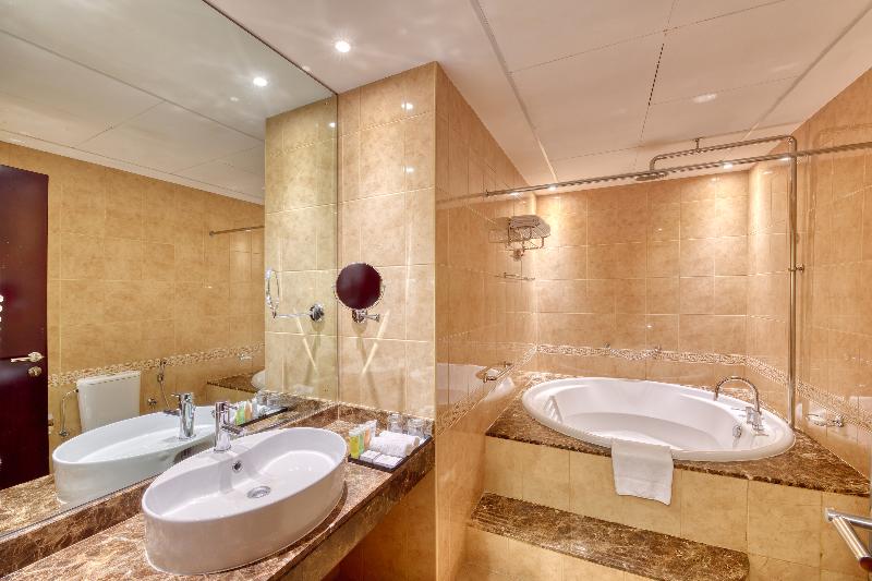 Majestic City Retreat Hotel - Oda