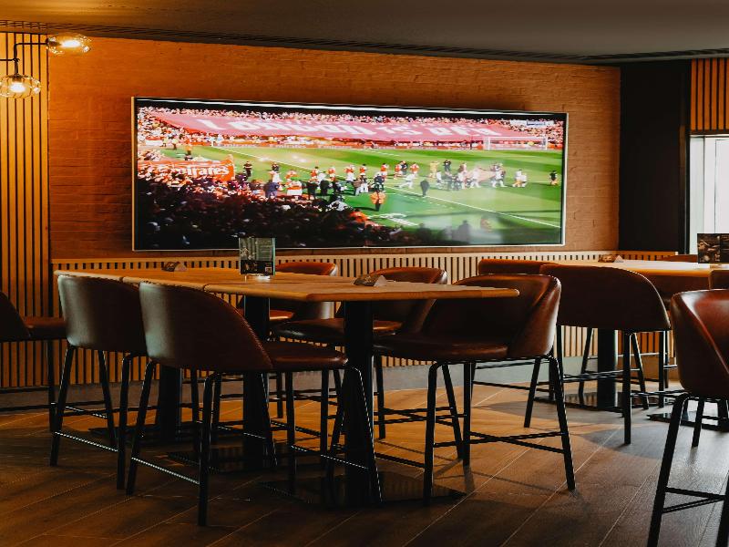Radisson Blu Hotel, Dubai Media City - Bar