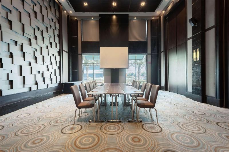 Radisson Blu Hotel, Dubai Media City - Toplantı