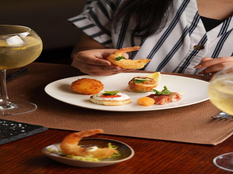 Radisson Blu Hotel, Dubai Media City - Restoran