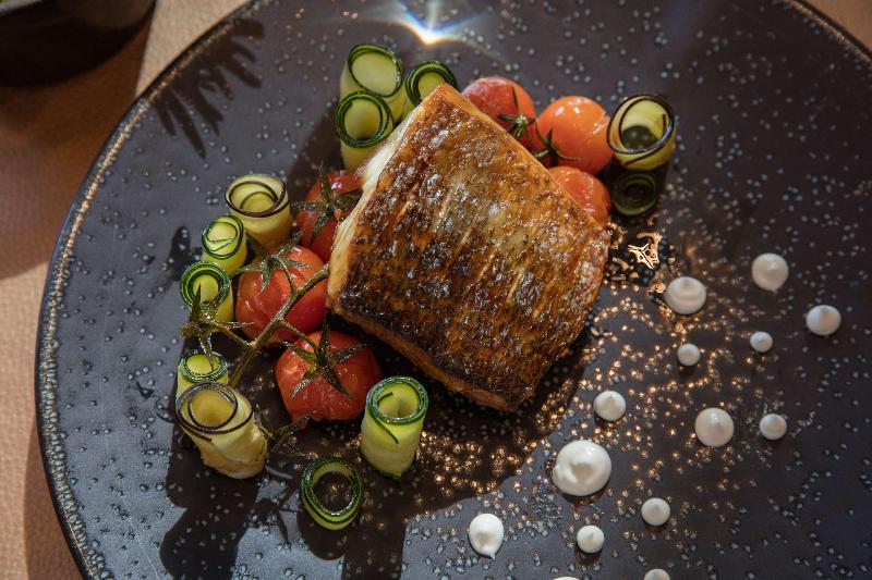 Radisson Blu Hotel, Dubai Media City - Restoran